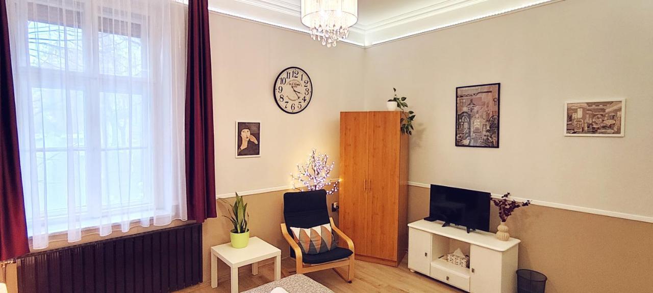 Center Apartman סגד מראה חיצוני תמונה